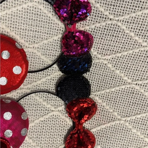 Set of Minnie Mouse Ears Headbands - Picture 4 of 6